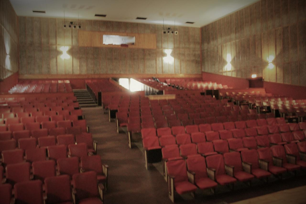 Tsumeb Theatre Guesthouse Exterior photo